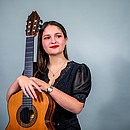 „Die Gitarre durch die Jahrhunderte: von Bach zu Mangoré und Rodrigo“
